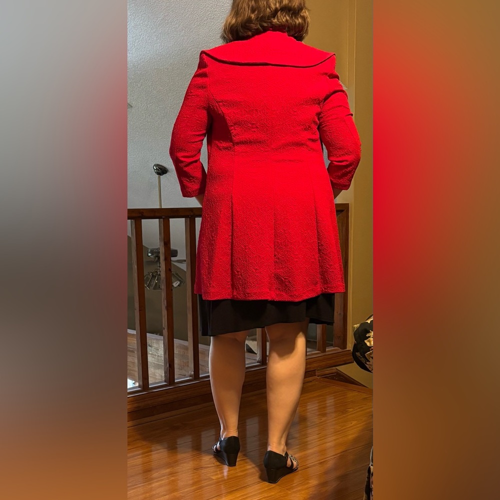 Peter Nygard Vibrant Red Blazer - Picture 2 of 4